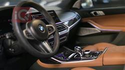 بی ئێم دەبڵیو X7